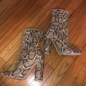Sergio Todzi snake skin boots 5.5